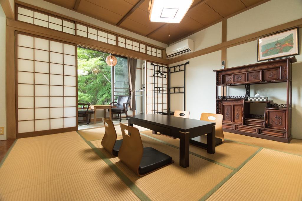 Miyajima Guest House Mikuniya Hacukaicsi Kültér fotó
